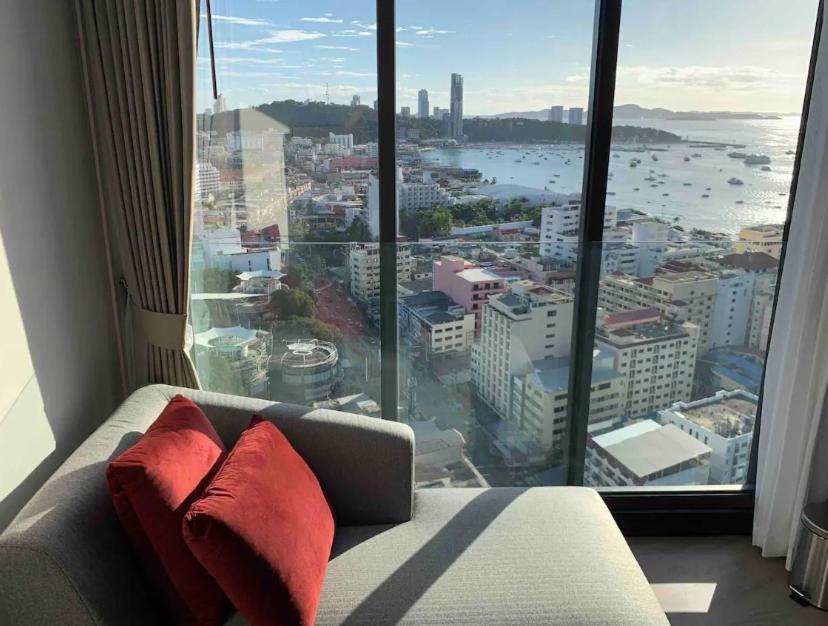 The Edge Central Pattaya Seaview With Infinity Pool & Free Netflix Eksteriør bilde